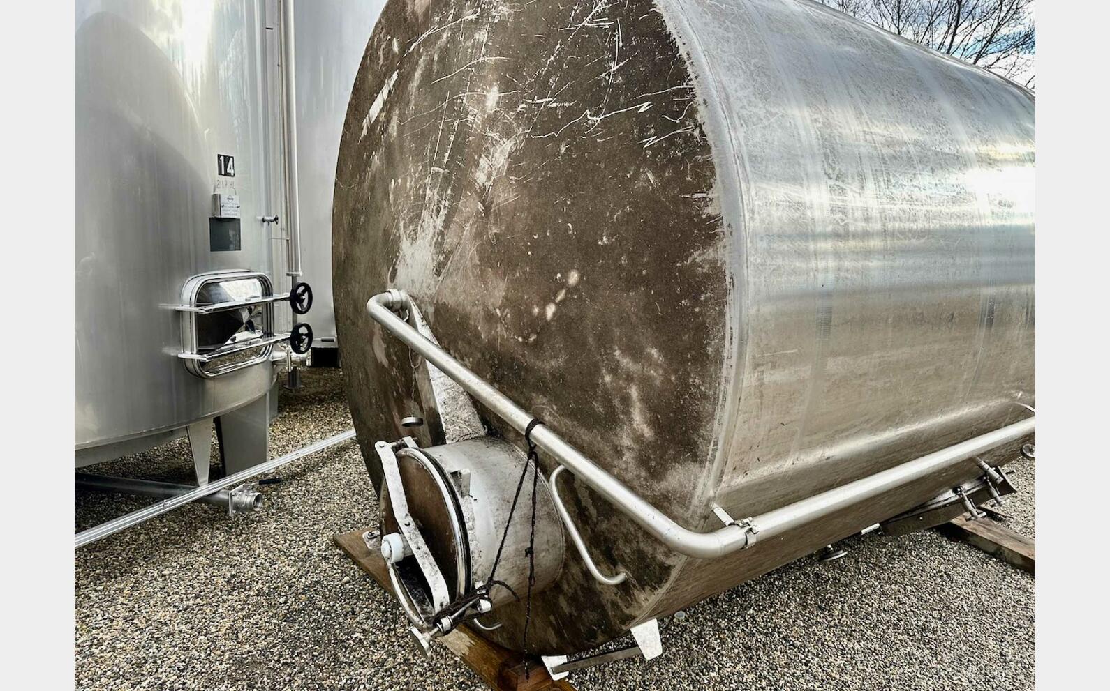 Cuve inox 316 - Fond conique 130 HL (13 000 litres) CTM