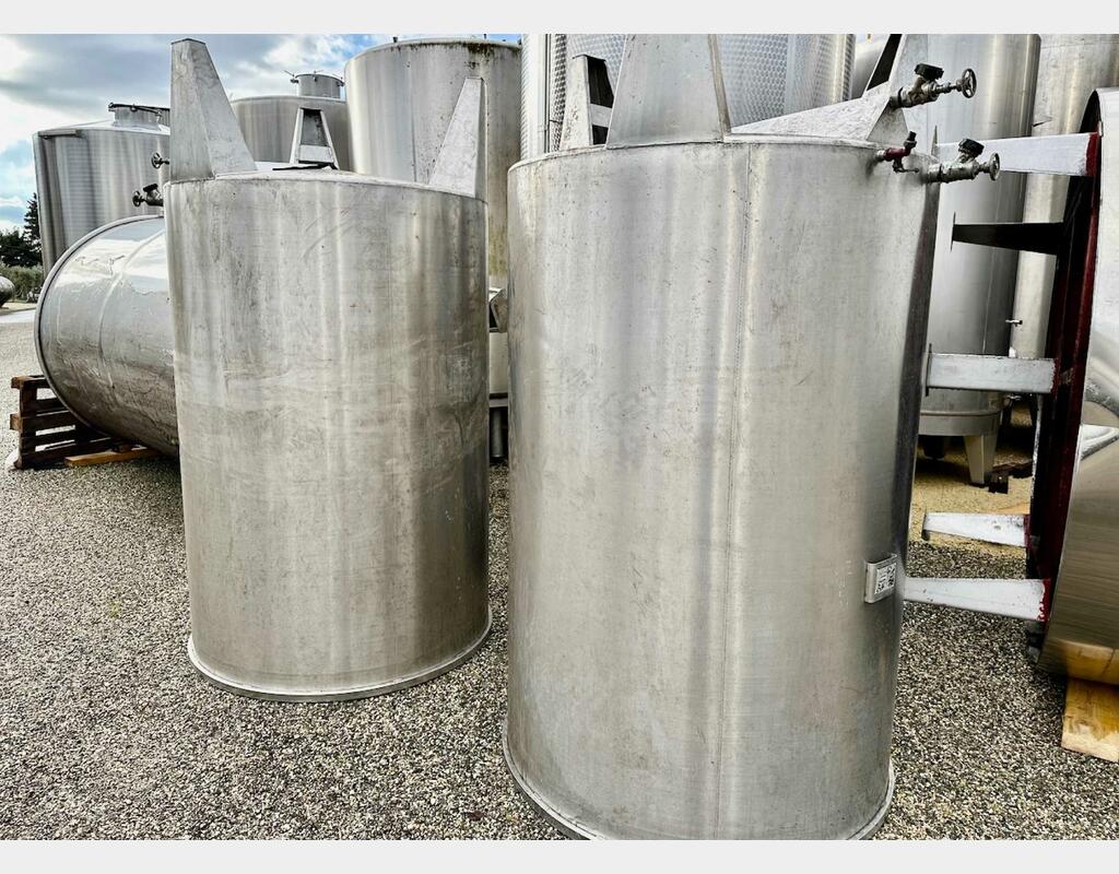304 ss tank - Enclosed  30 HL (3,000 litres) CTM