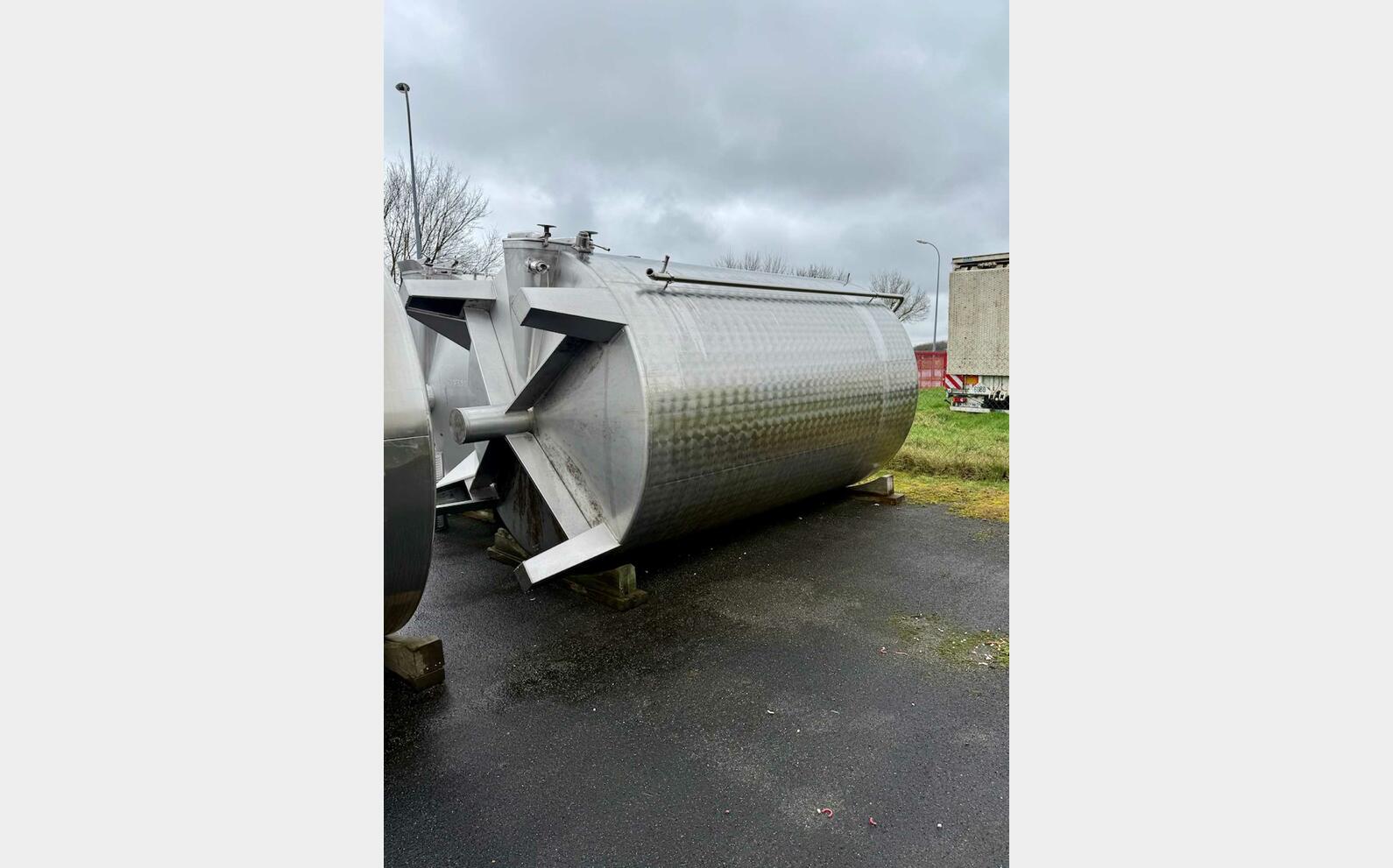 304 ss tank - Closed 190 HL (19,000 litres)
