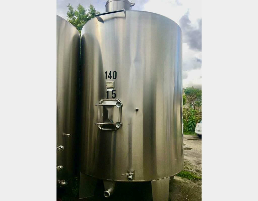 Cuve inox 304 fermée - Cylindrique verticale sur pieds