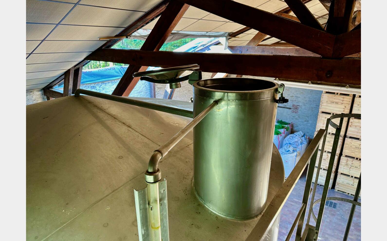 304 ss tank - Closed 620 HL (62 000 litres) VAUTIER
