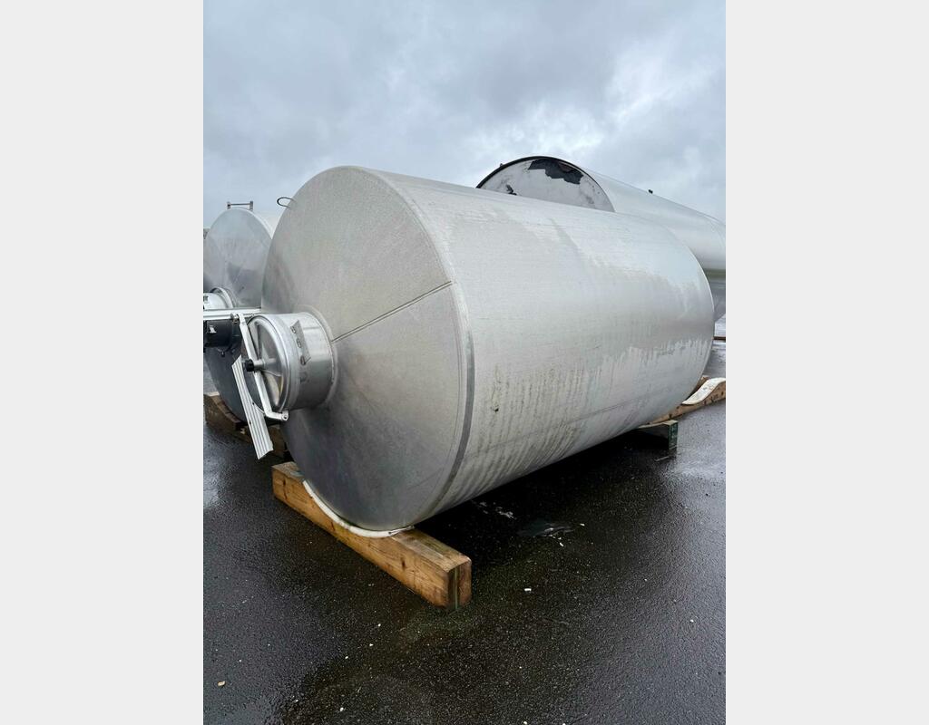 Stainless steel tank - Storage 101.6 HL (10 160 liters)