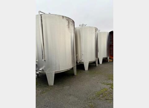 304 ss tank - Enclosed - On Feet 125 HL (12,500 litres)