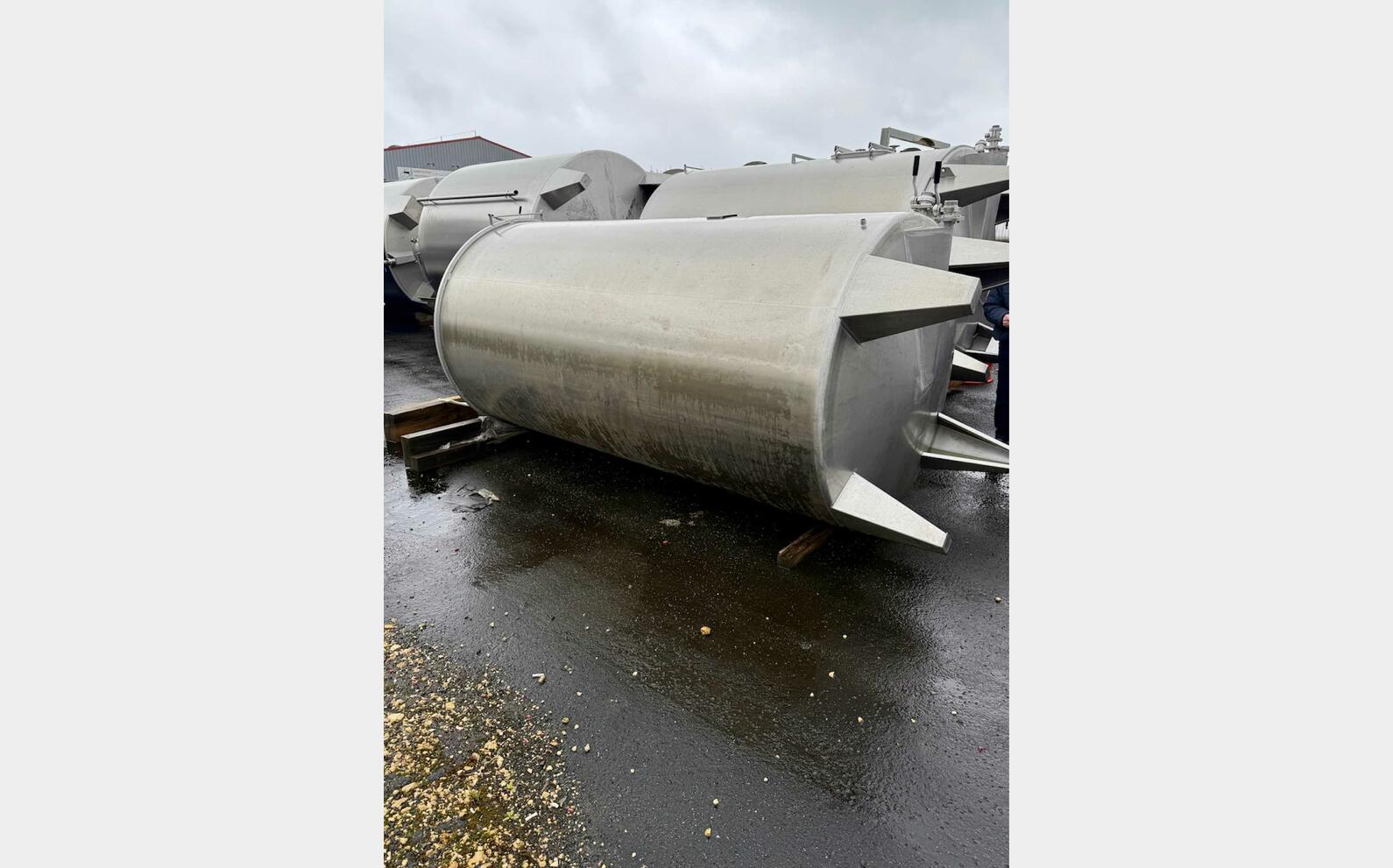 Cuve inox - Chapeau flottant 60 HL (6 000 litres)