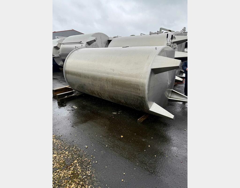 Cuve inox à chapeau flottant - Sur pieds fond conique