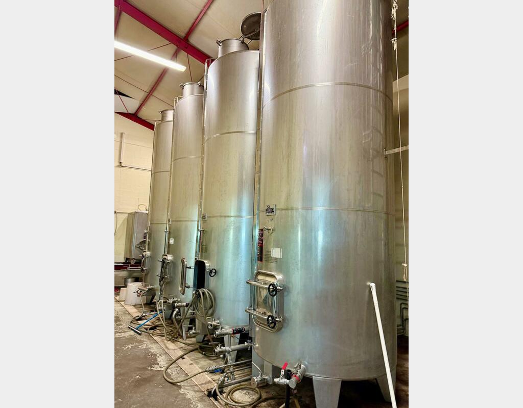 Cuve inox sur pieds - Stockage