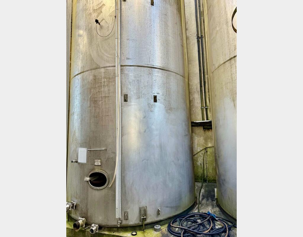 Cuve inox - Fond plat avec boitard - Stockage