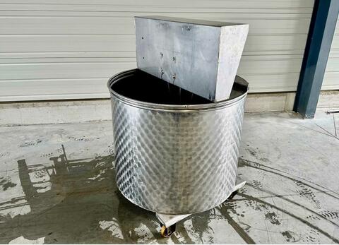 304 ss tank - Agitated 500 litres