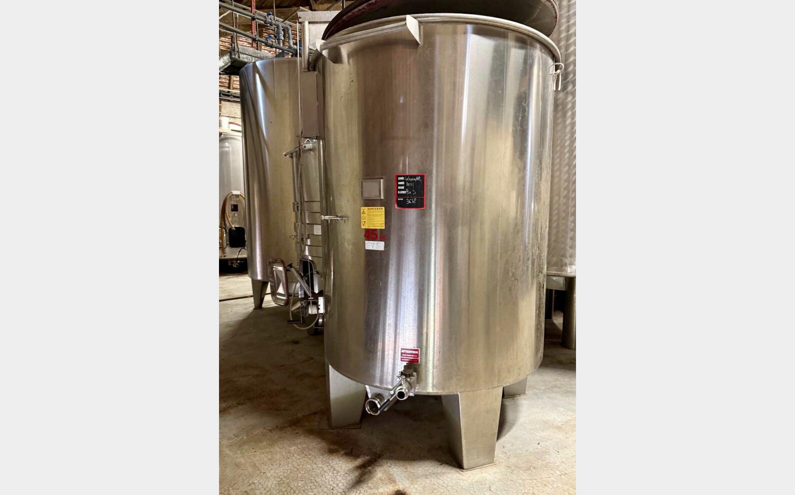 Cuve inox à chapeau flottant - Stockage