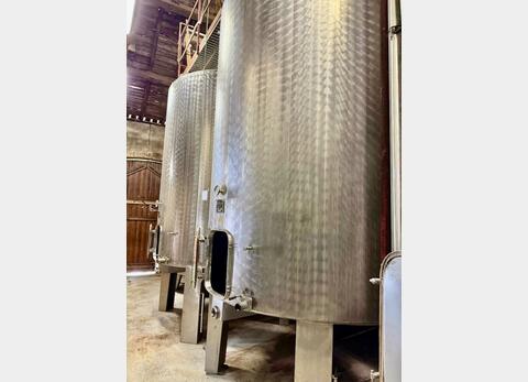 Stainless steel tank on legs - Temperature-controlled - Storage