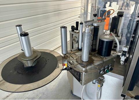 Etiqueteuse autocollante - 3 postes 3000 Bt/h CAVAGNINO & GATTI
