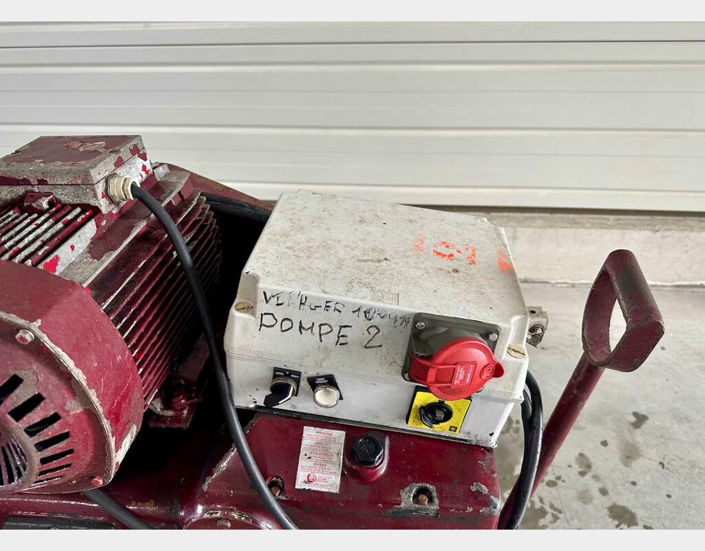 Stainless steel piston pump