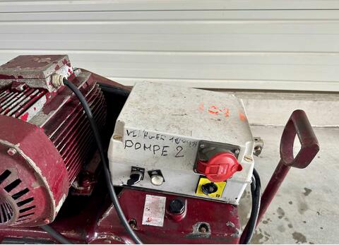 Stainless steel piston pump