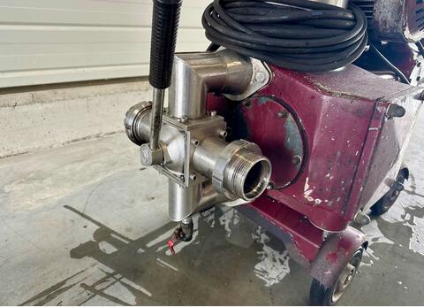 Stainless steel piston pump