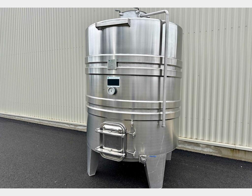 304 ss tank - Coil circuit 48 HL (4,800 litres) CTM