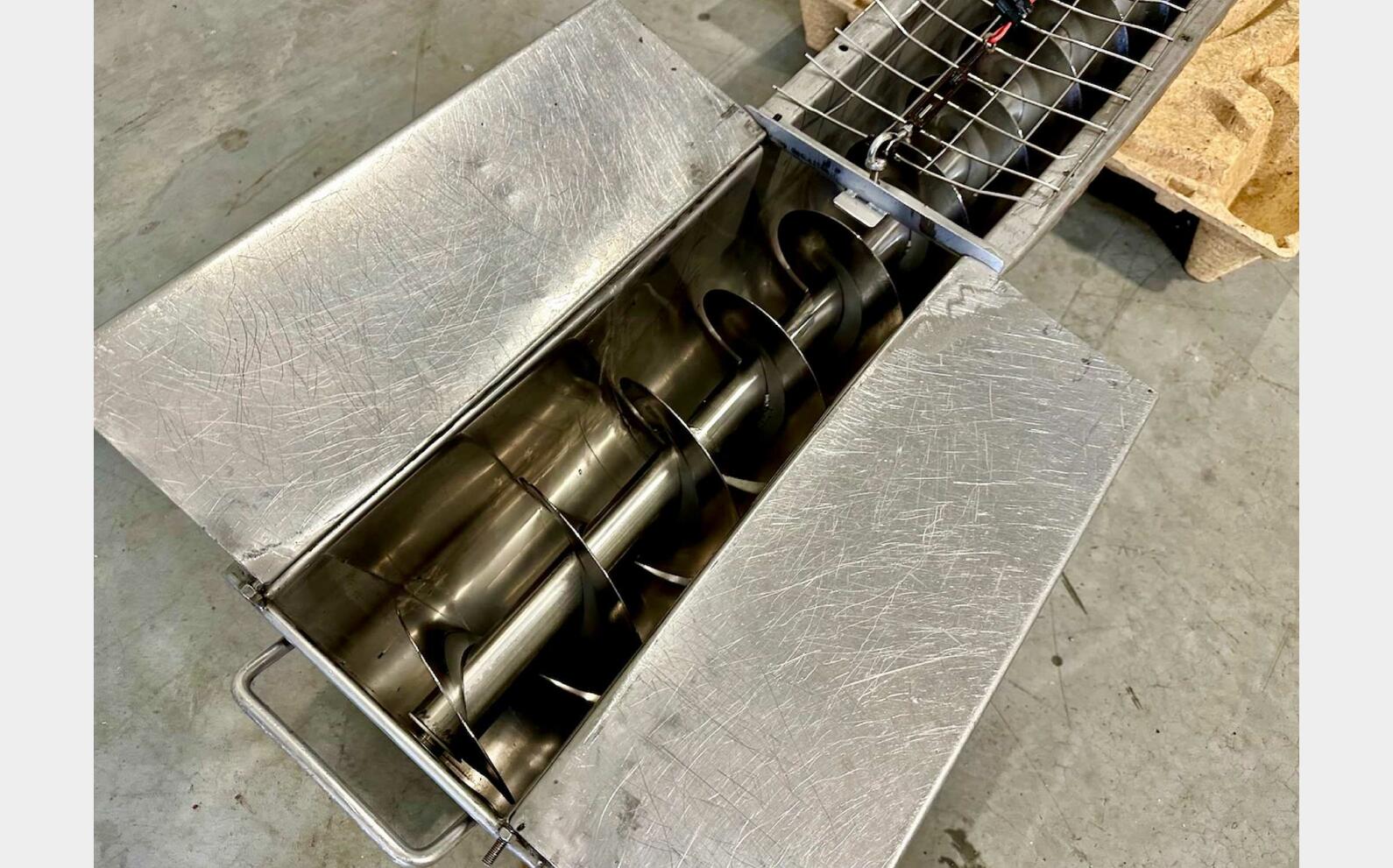 D&eacute;cuveur &agrave; vis inox