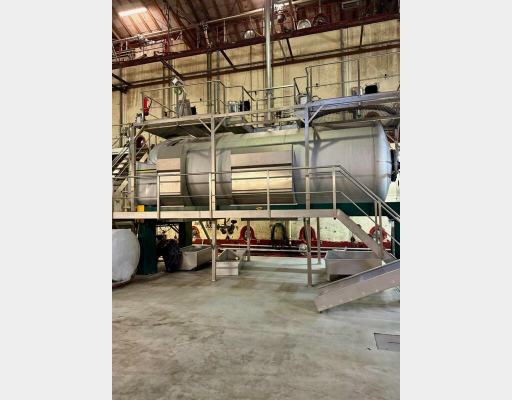 Pneumatic press - PN240 240 HL (24,000 litres) PERA