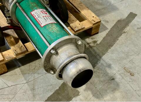 Eccentric rotor pump