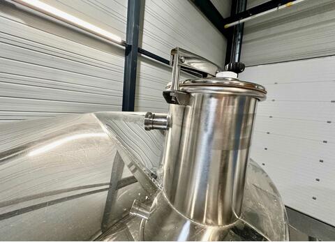 Cuve inox 316L - Circuit serpentin - Fond plat incliné - Fermée