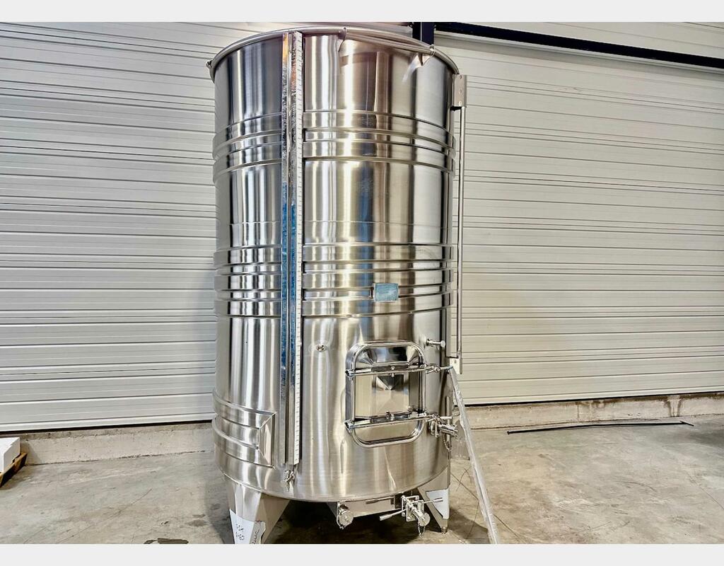 Cuve inox 316L - Circuit serpentin 48.8 HL (4 880 litres) ARSILAC