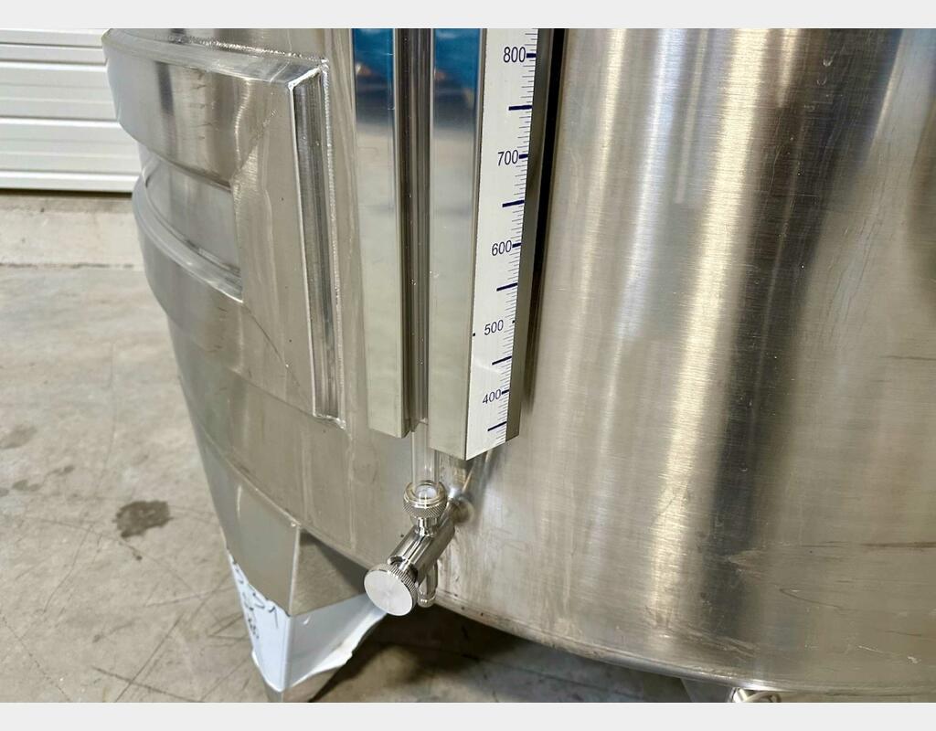 Cuve inox 316L - Circuit serpentin - Fond plat incliné - Fermée