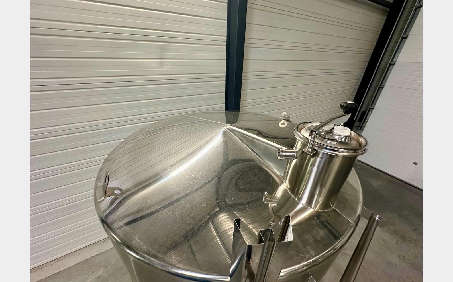 Cuve inox 316L - Circuit serpentin 42 HL (4 200 litres) ARSILAC