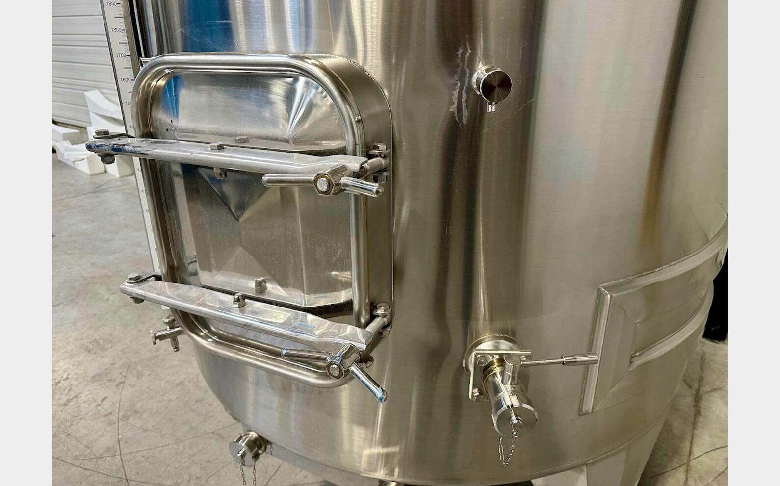 316L ss tank - Coil circuit 42 HL (4,200 litres) ARSILAC