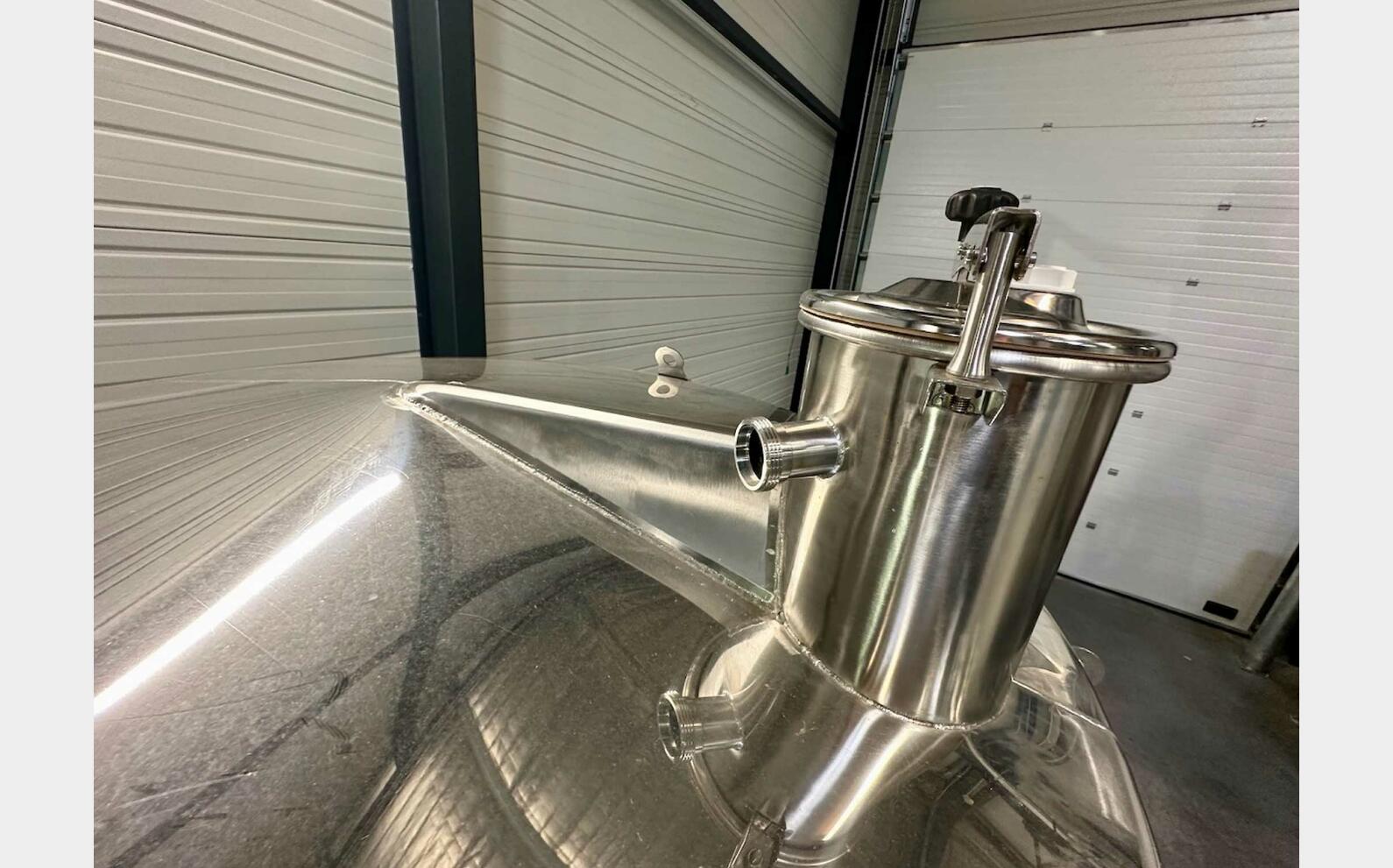316L ss tank - Coil circuit 42 HL (4,200 litres) ARSILAC