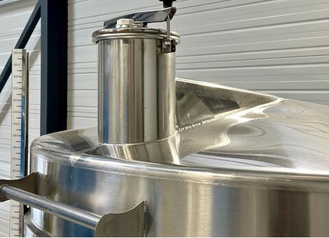 316L stainless steel tank - Coil circuit - Flat sloping bottom - Closed