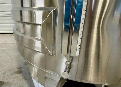 316L stainless steel tank - Coil circuit - Flat sloping bottom - Closed
