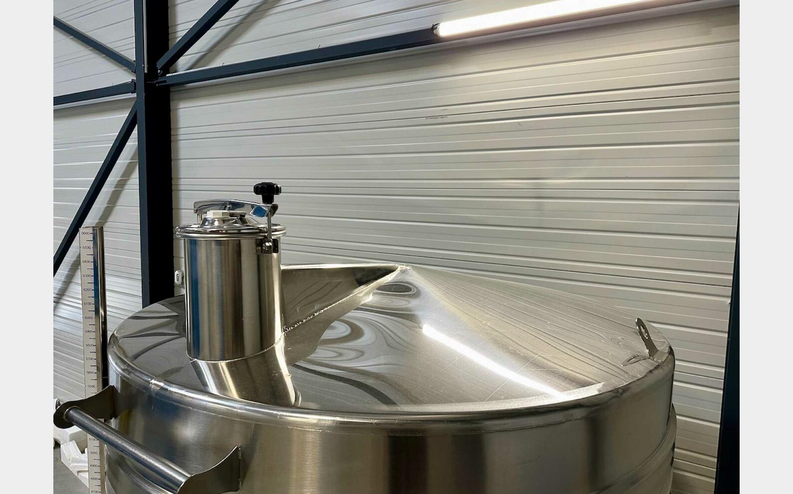 Cuve inox 316L - Circuit serpentin 59.56 HL (5 956 litres) ARSILAC