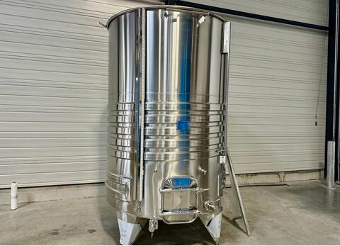 304 stainless steel tank - Coil circuit - Flat sloping bottom - Floating cap