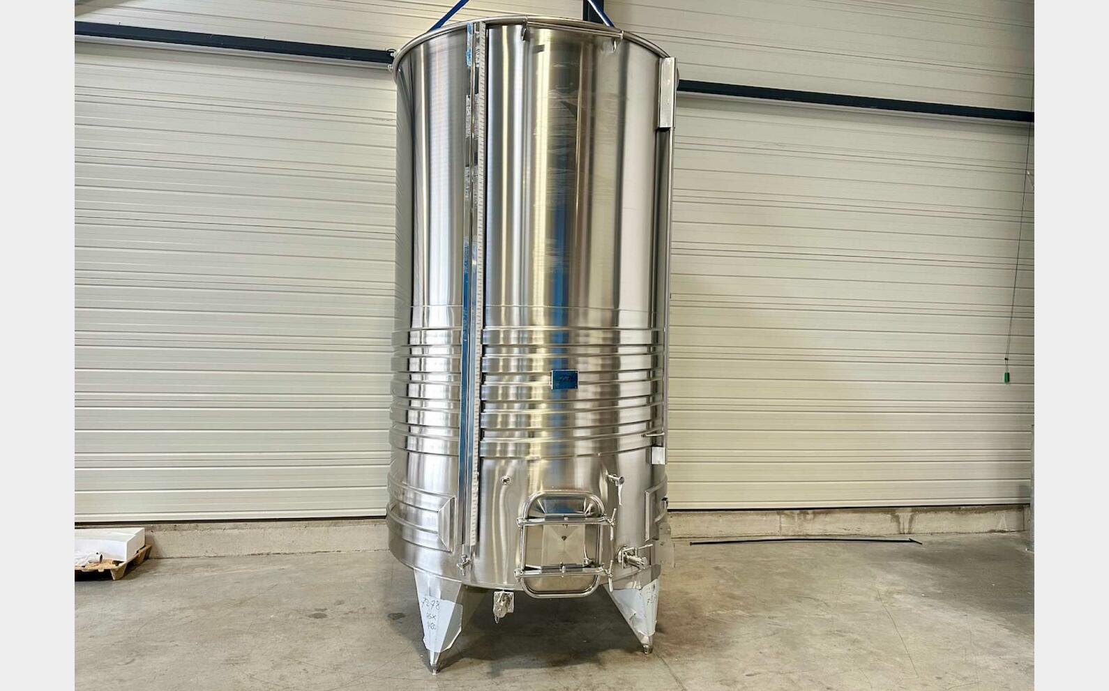 Cuve inox 304 - Circuit serpentin 74.3 HL (7436 litres) ARSILAC