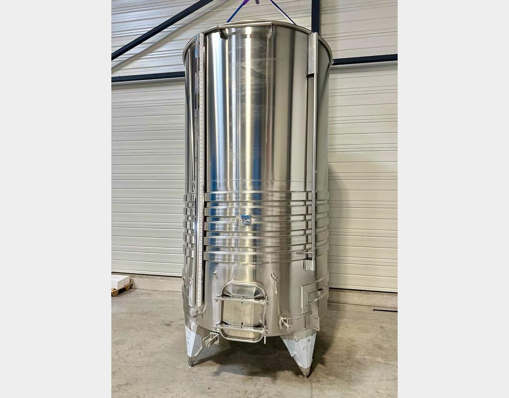 Cuve inox 304 - Circuit serpentin - Fond plat incliné - Chapeau flottant