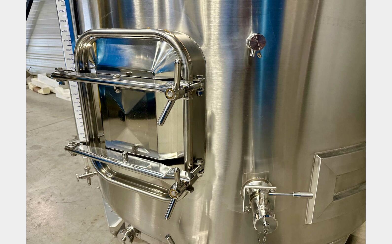 Cuve inox 316L - Circuit serpentin 78.63 HL (7 863 litres) ARSILAC