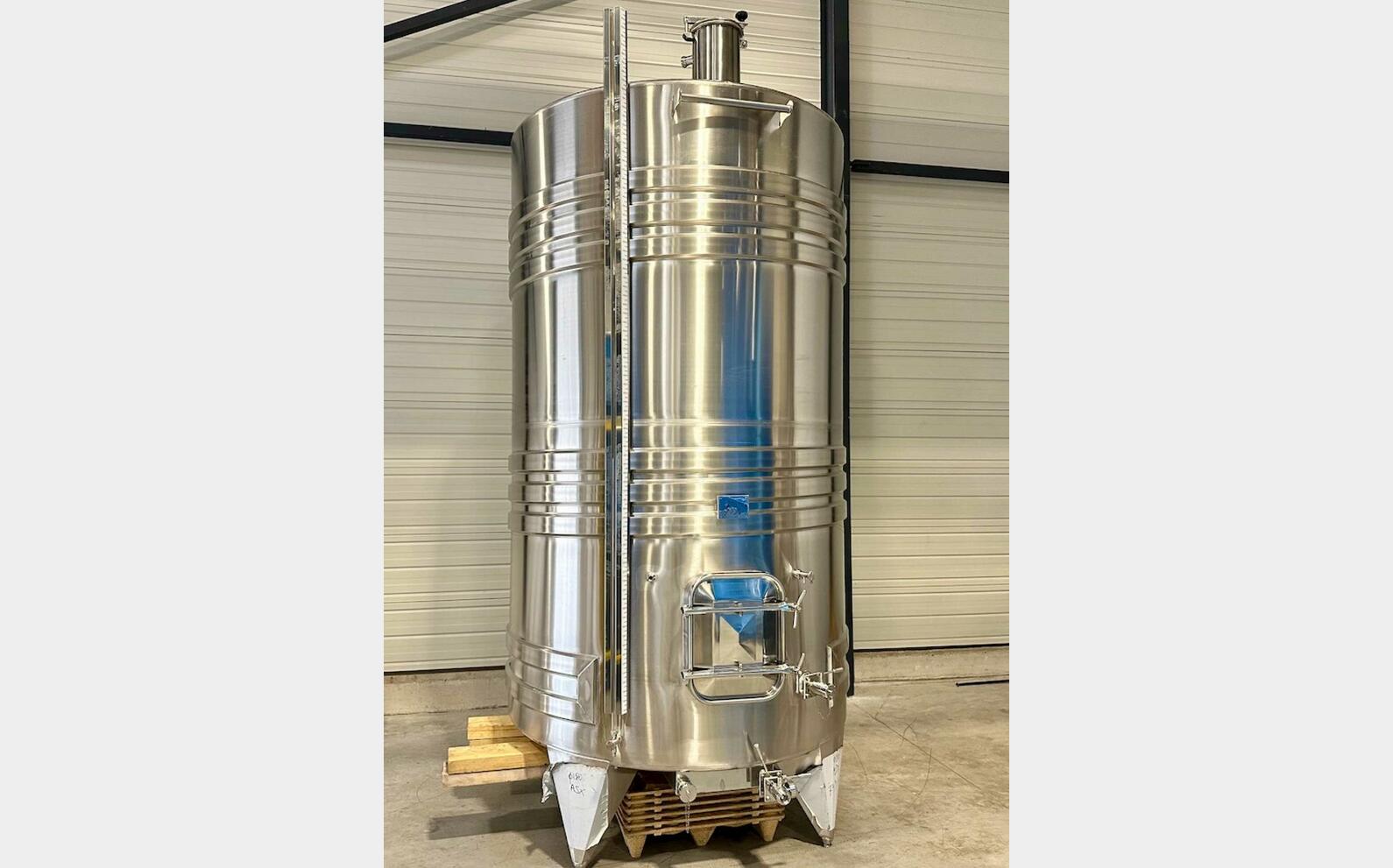 316L ss tank - Coil circuit 78.63 HL (7,863 litres) ARSILAC