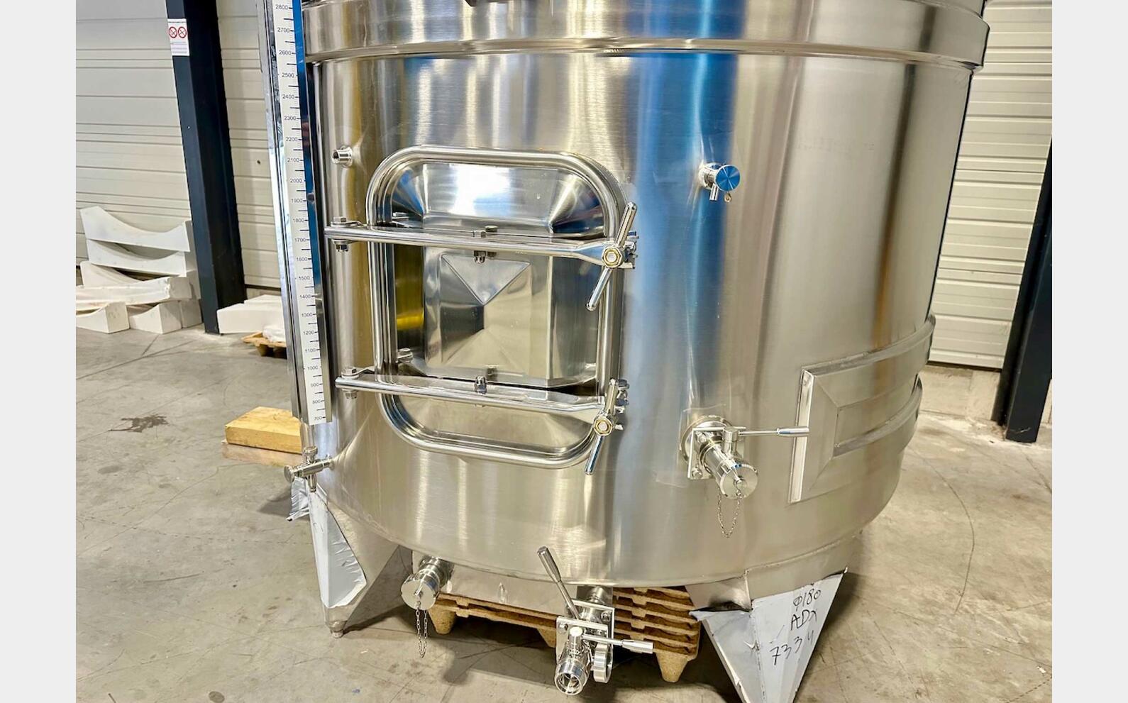 316L ss tank - Coil circuit 78.63 HL (7,863 litres) ARSILAC