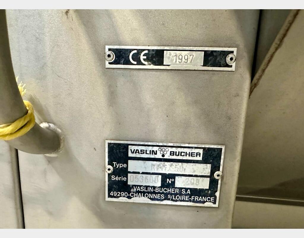 RPF50 pneumatic press - Closed cage
