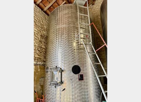 Stainless steel tank - On legs
