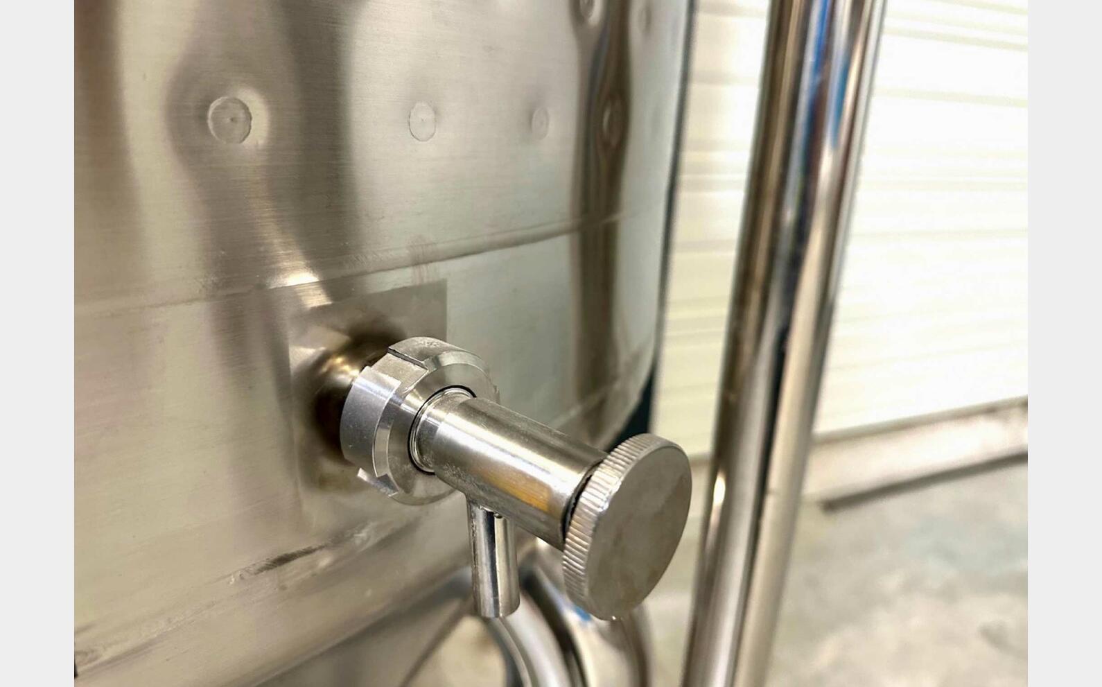 Cuve inox 304 - Cylindro conique 12,10 HL (1 210 litres) ARSILAC