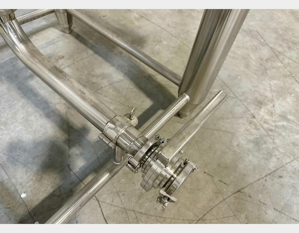Cuve inox 304 - Cylindro-conique - Fermenteur - Fermée - Sur pieds