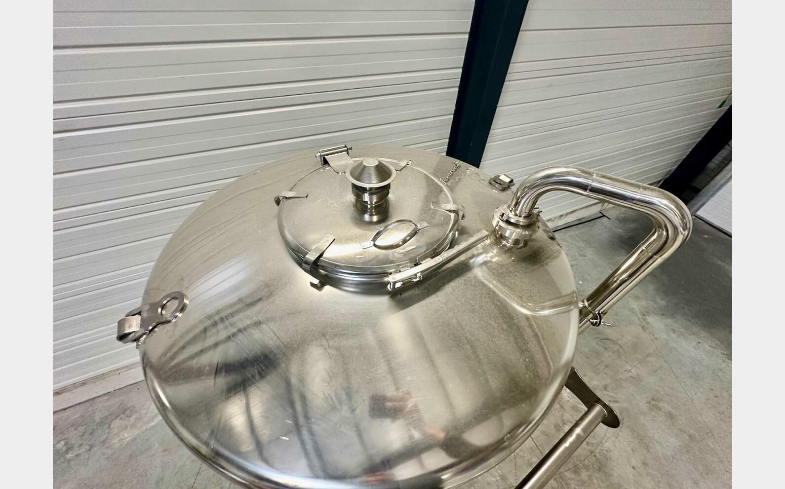 Cuve inox 304 de fermentation thermor&eacute;gul&eacute;e 12,10 HL (1 210 litres) ARSILAC