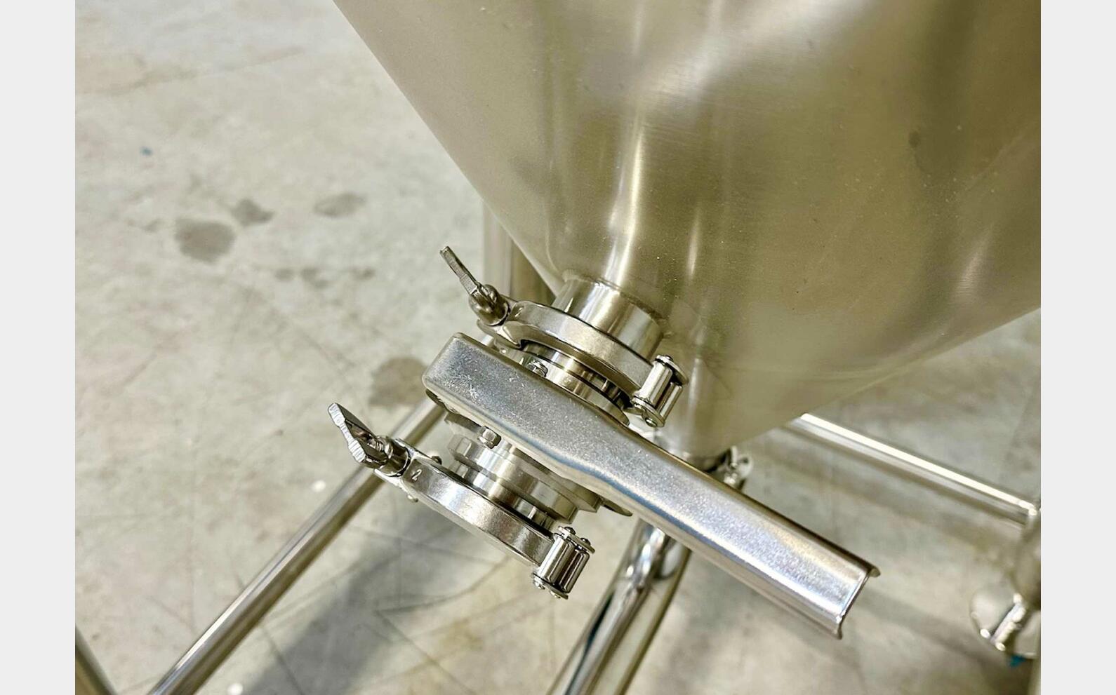 Cuve inox - Cylindro conique 15,20 HL (1 520 litres) ARSILAC