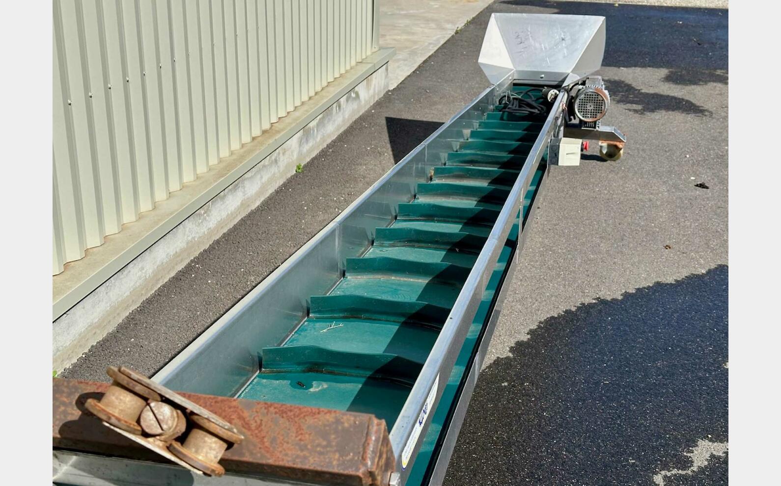 Cleated carpet VAUCHER BEGUET