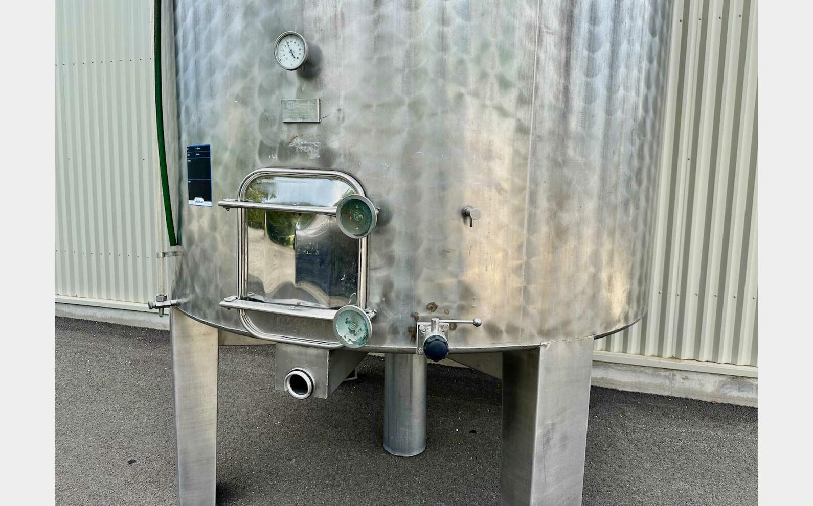 Ss tank 150 HL (15,000 litres) LAGOUARDE