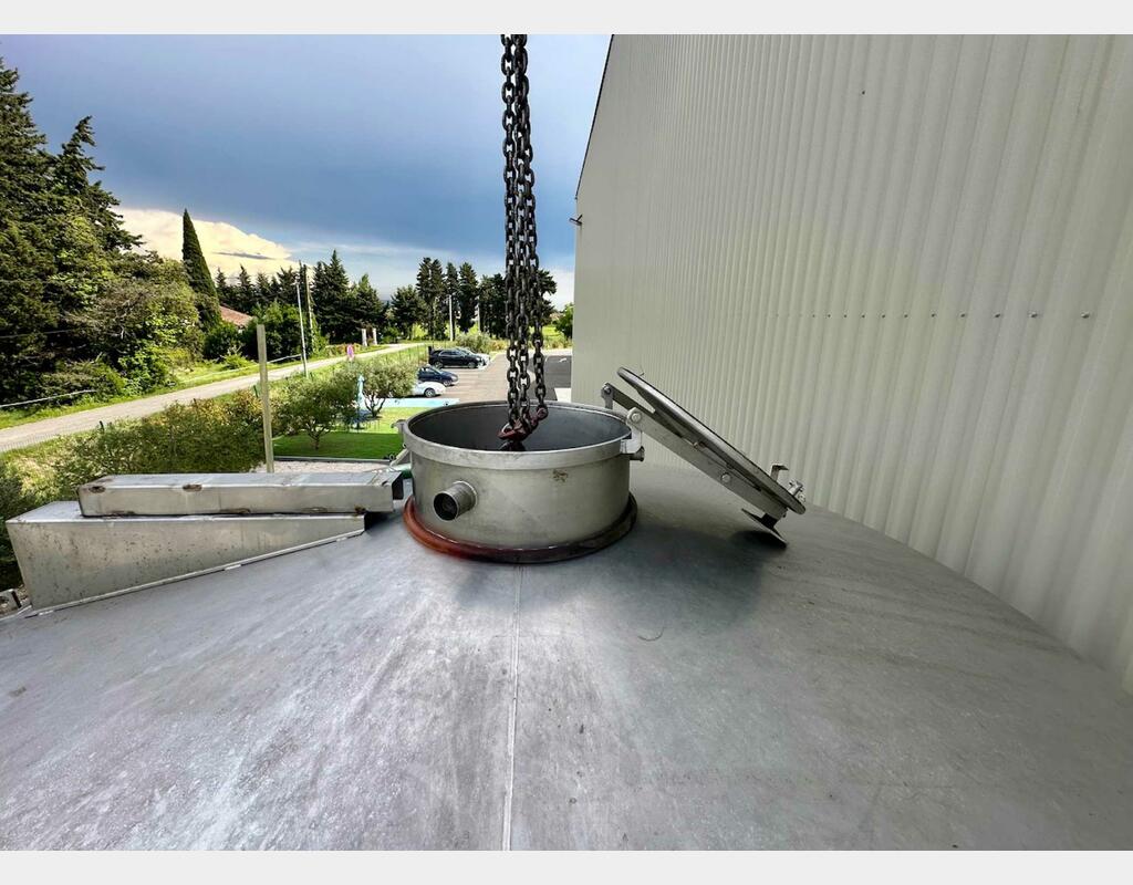 Cuve inox sur pieds - Thermorégulée - Stockage