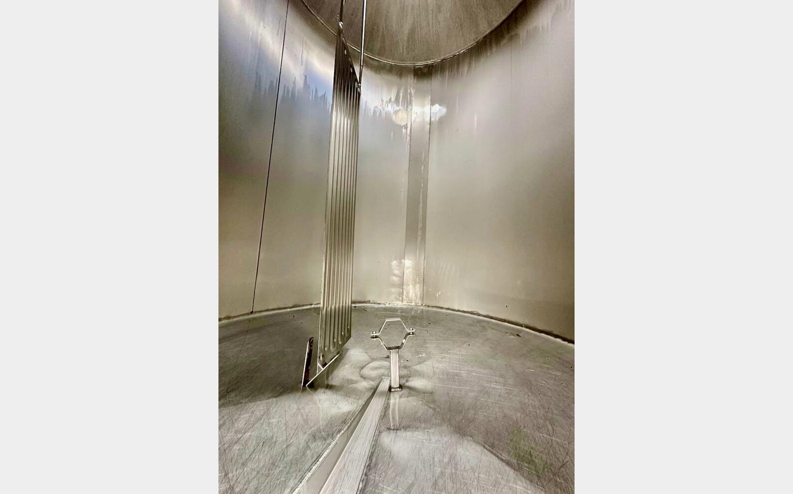 Cuve inox - Thermor&eacute;gul&eacute;e 150 HL (15 000 litres) LAGOUARDE