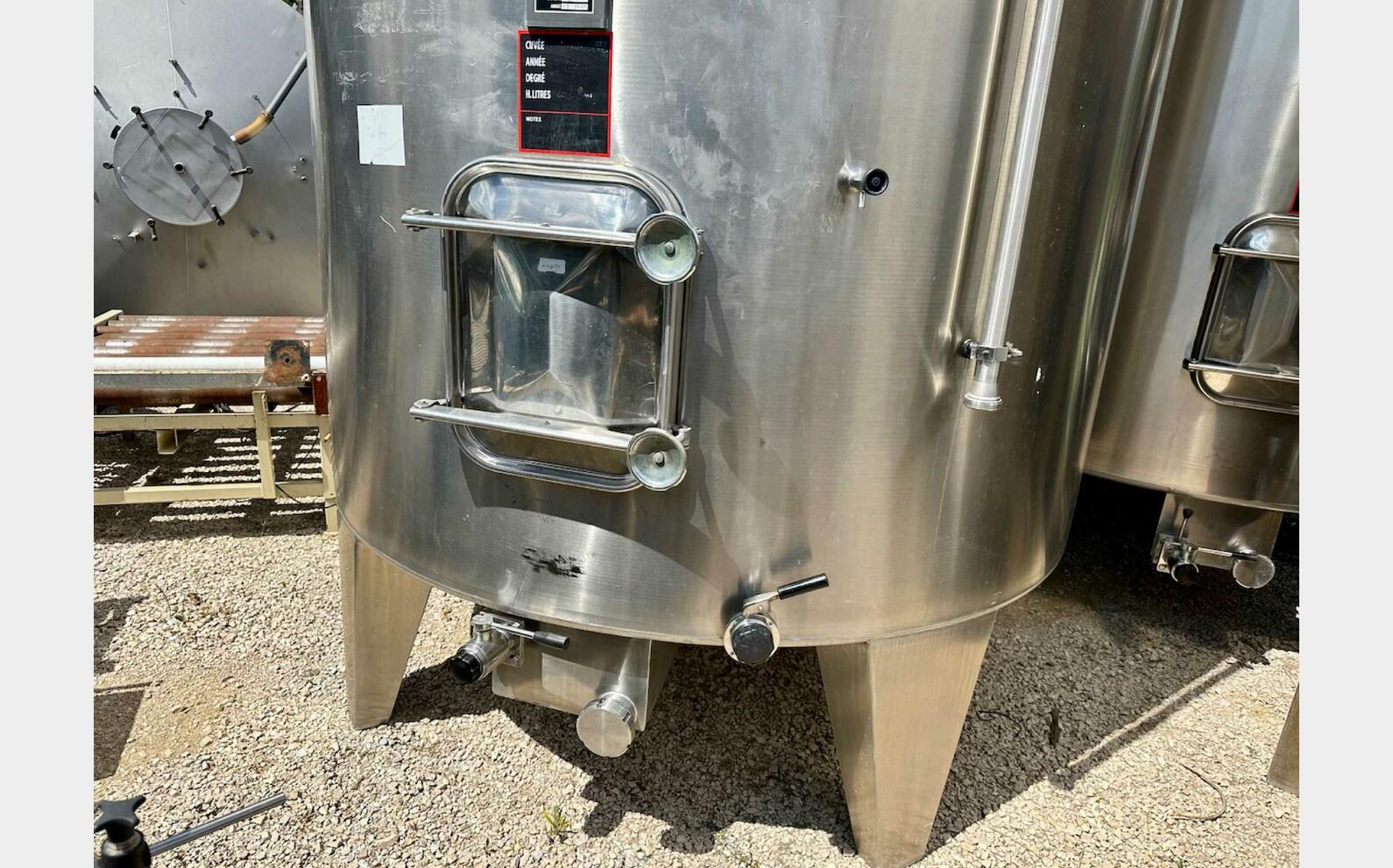 Cuve inox - Thermor&eacute;gul&eacute;e 108 HL (10 800 litres) LEJEUNE