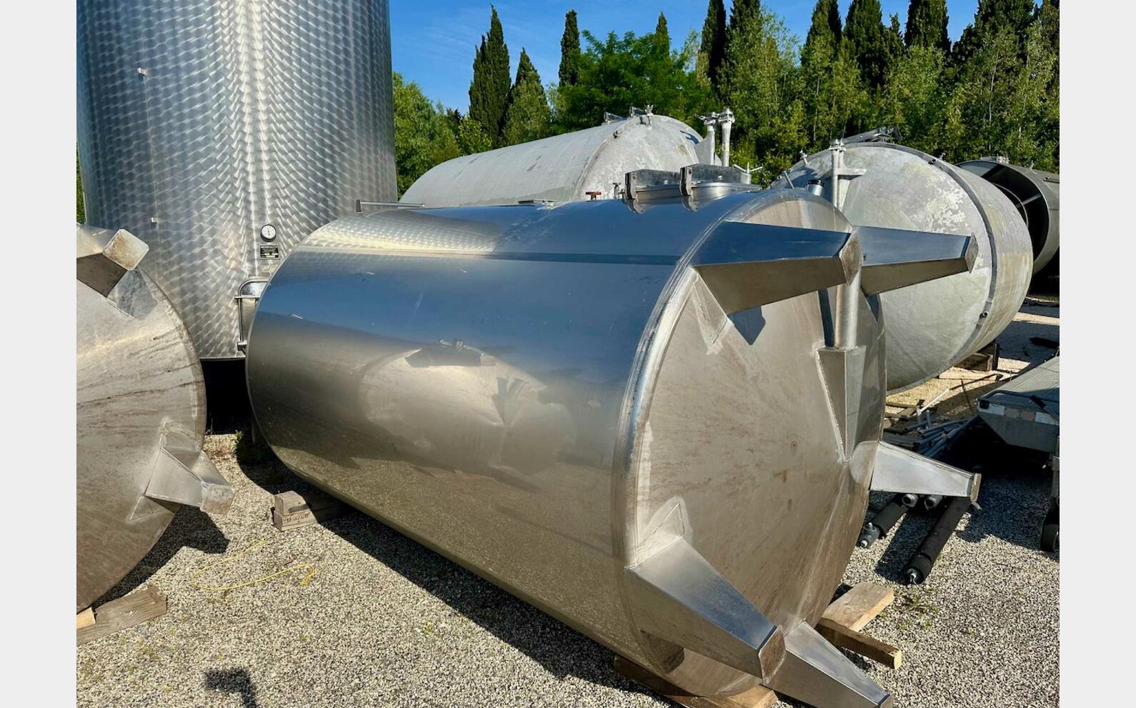 Ss tank - Temperature-controlled 108 HL (10,800 liters)