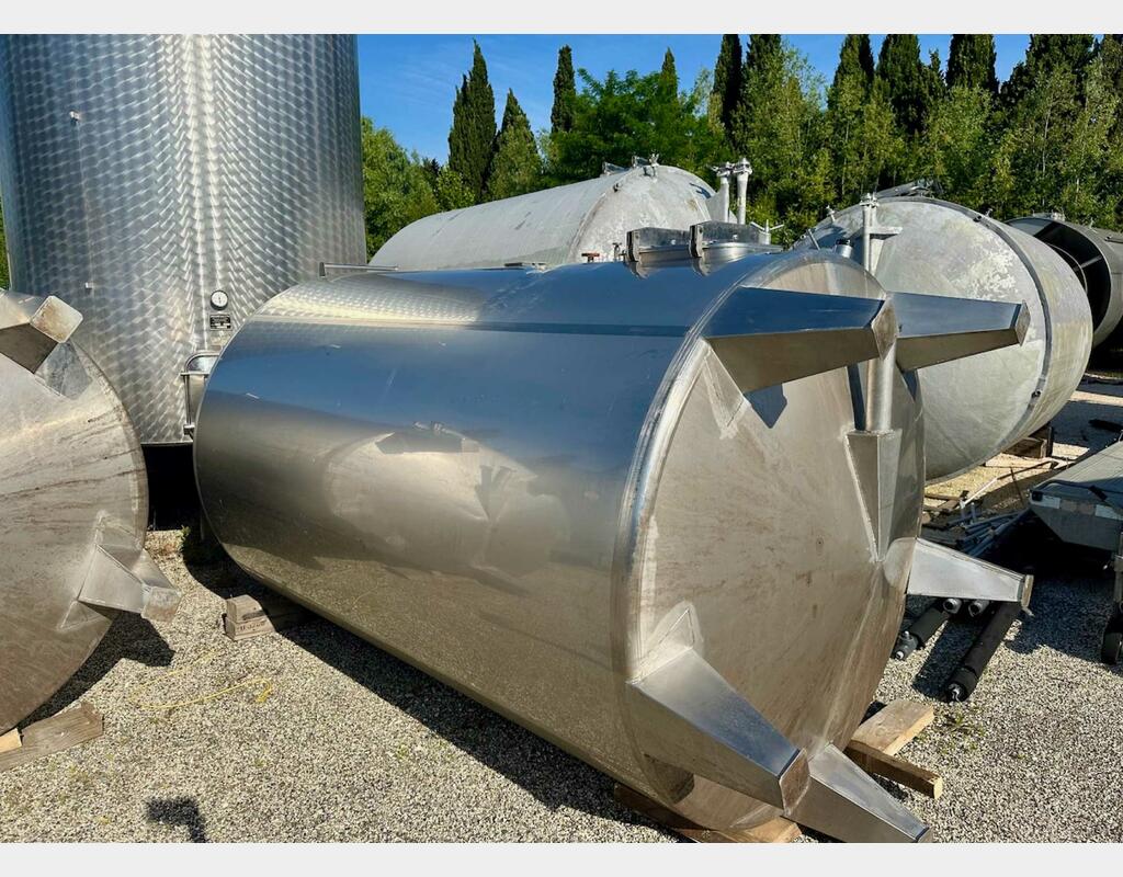 Stainless steel tank - Temperature-controlled - Storage